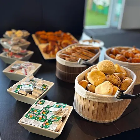 Готель Lounge Албуфейра