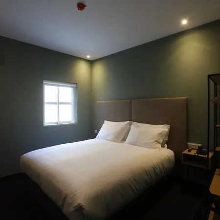 Lounge Hotel 3*